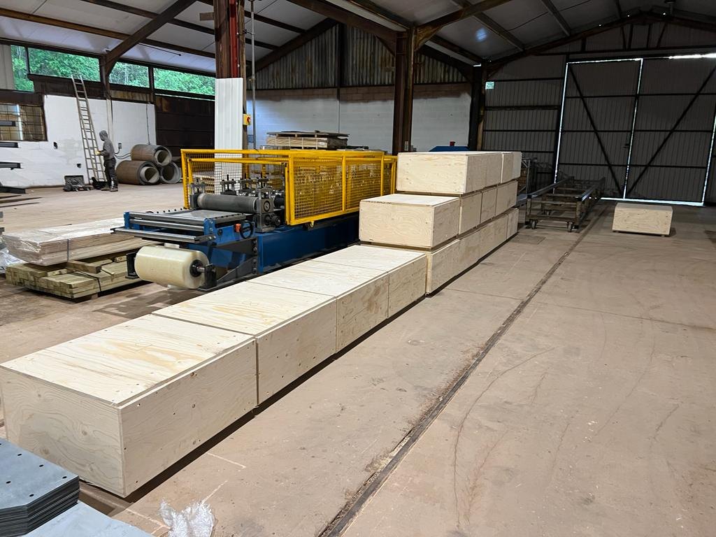 Overseas & Specialist Steel Buildings industrial steel building components packed for export
